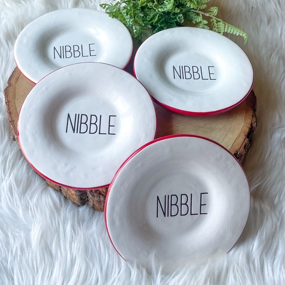 Pottery Barn Dining Pottery Barn Nibble Plate Red White Appetizer